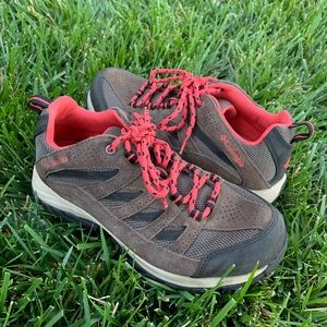Women’s Columbia Hiking Tennis Shoes Sneakers All Terrain